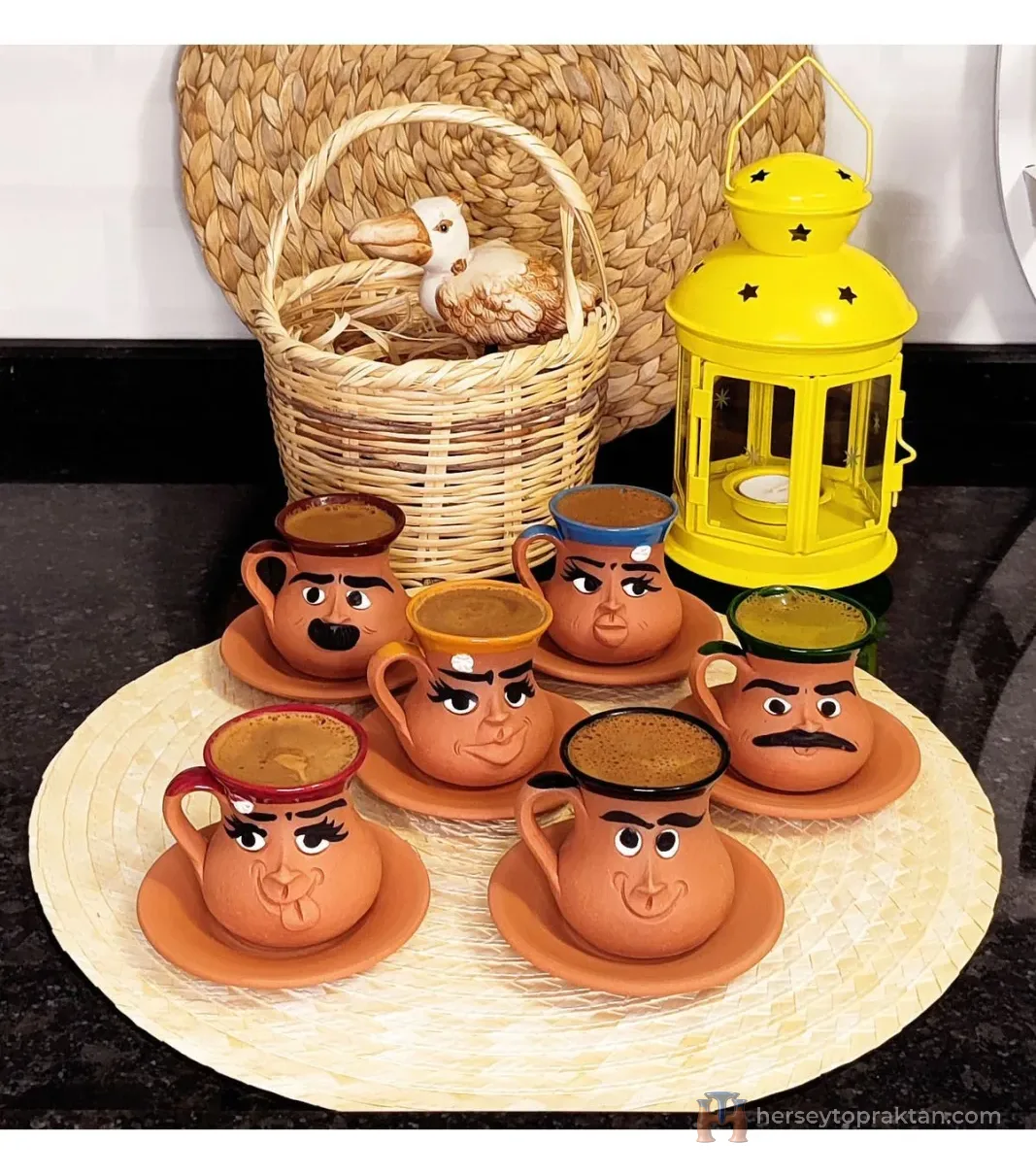 Topraktan El Yapımı Emoji Ifadeli Kahve Fincan Takımı 6 Renk Klasik Model